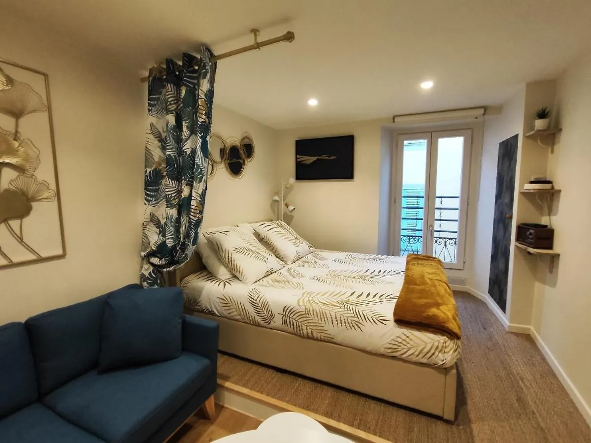 Apartment Studio Vieille Ville Tout Equipe Sans Ascenseur